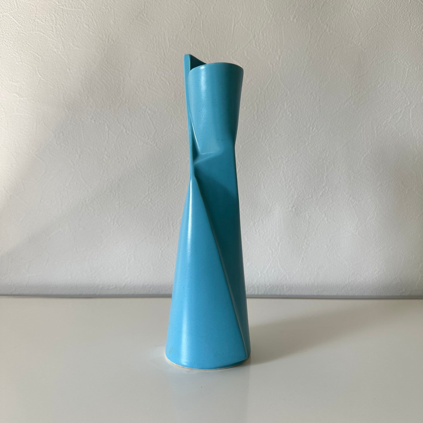 Vase Light Blue